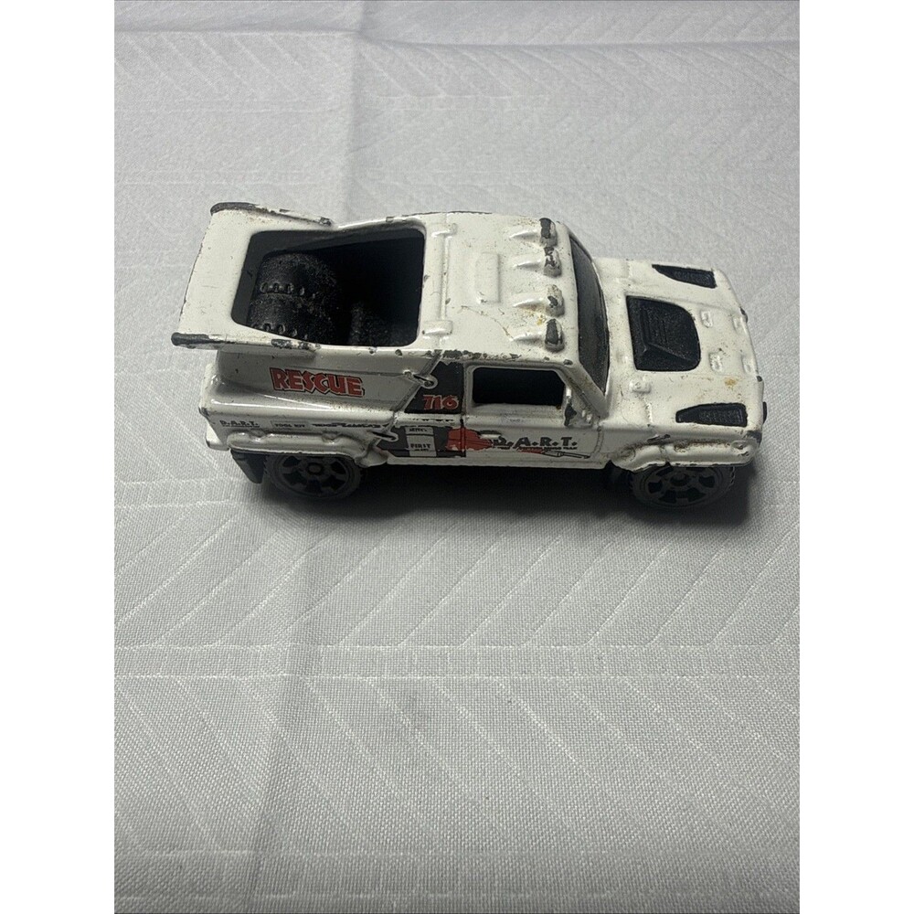 Vintage 2006 MATCHBOX Ridge Raider Rare DART Rescue White Original Old Car TT14